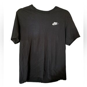 Nike Men's Black Short Sleeve Tee